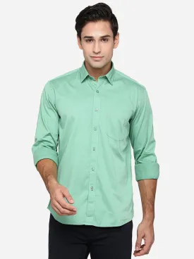 Fern Green Solid Slim Fit Casual Shirt | JadeBlue