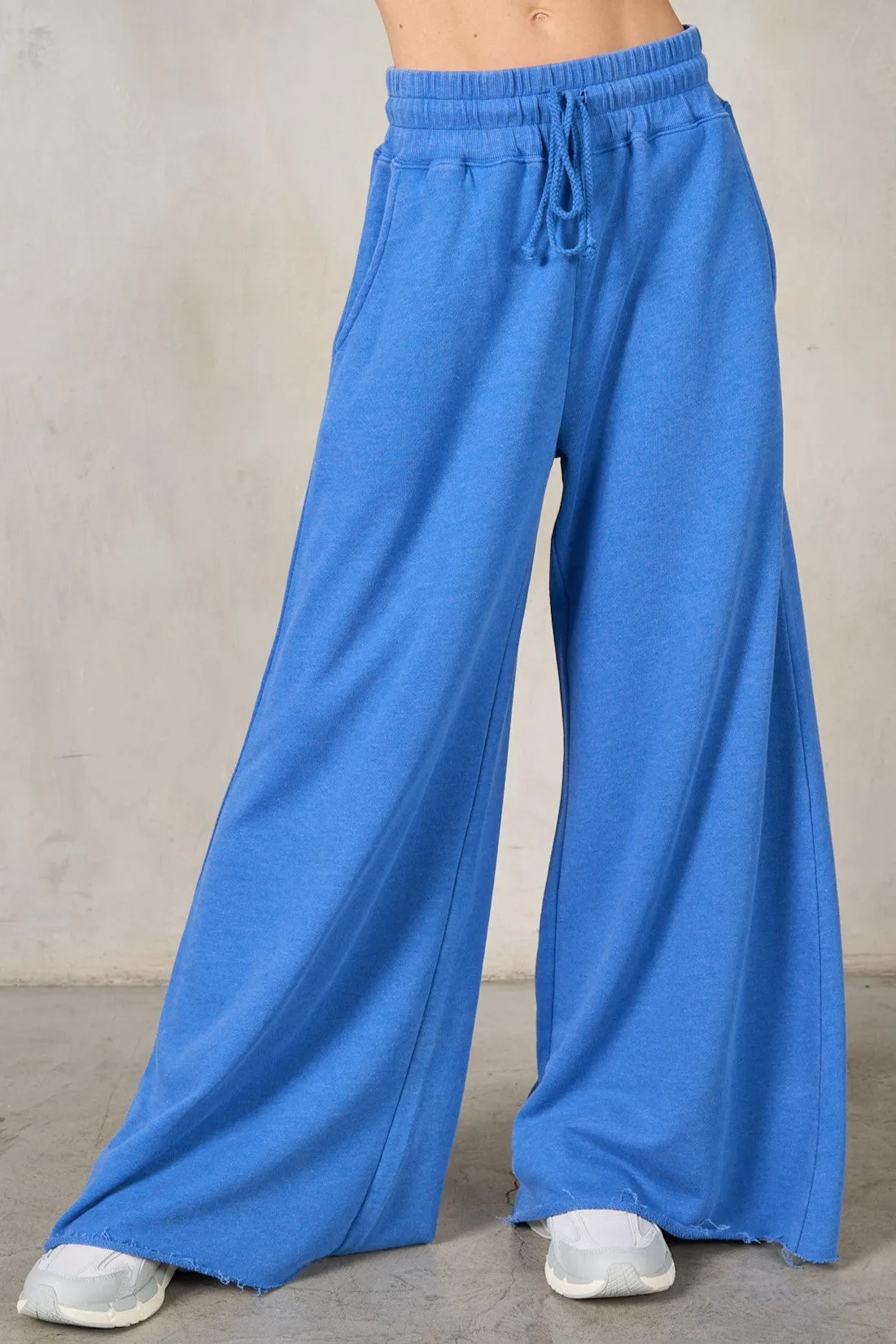 Roy Ribbed Semi-Cropped Sweatshirt and Wide Leg Sweatpant Two Piece Set