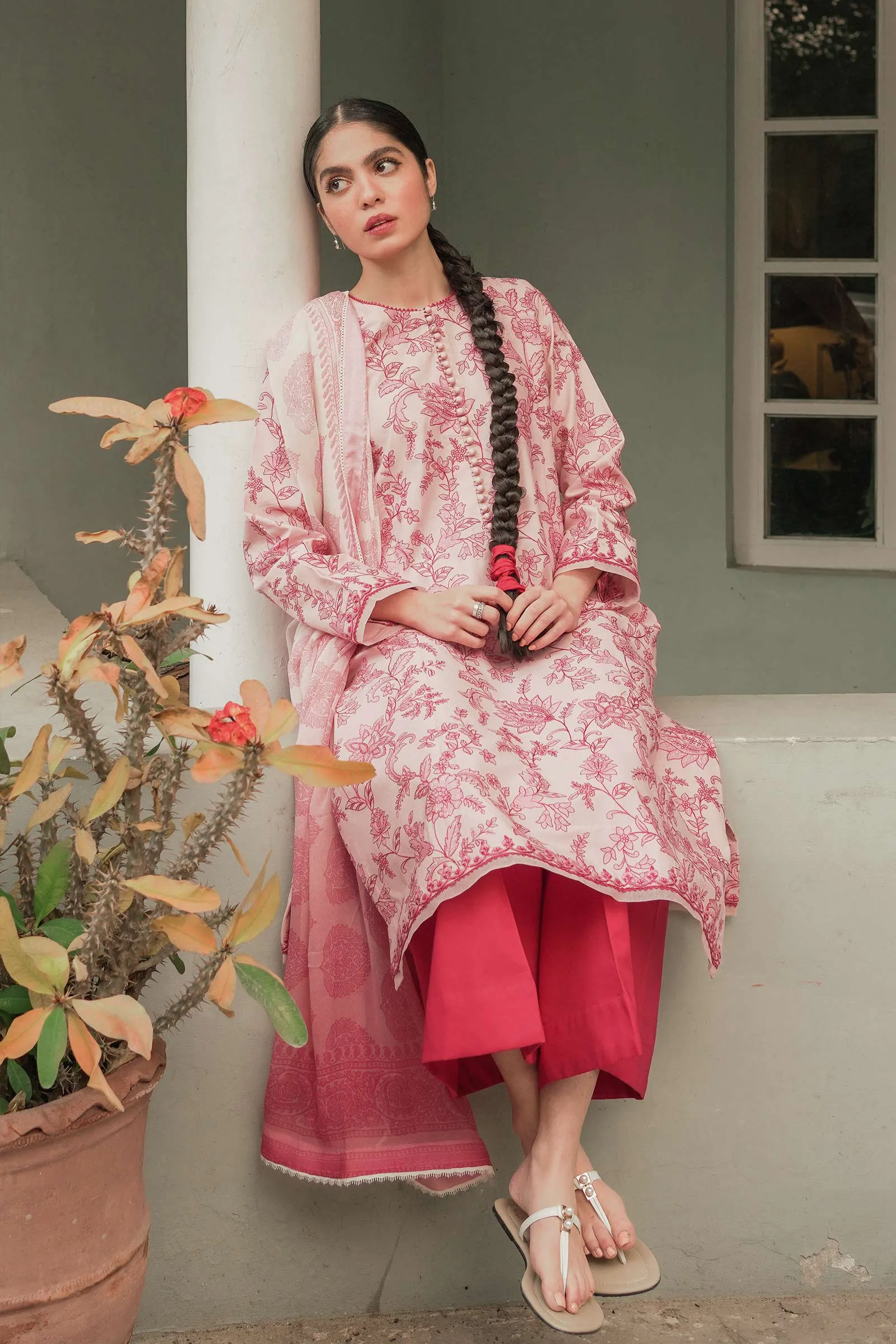 Zara Shahjahan Coco Lawn Collection 2022 – Z22-10A