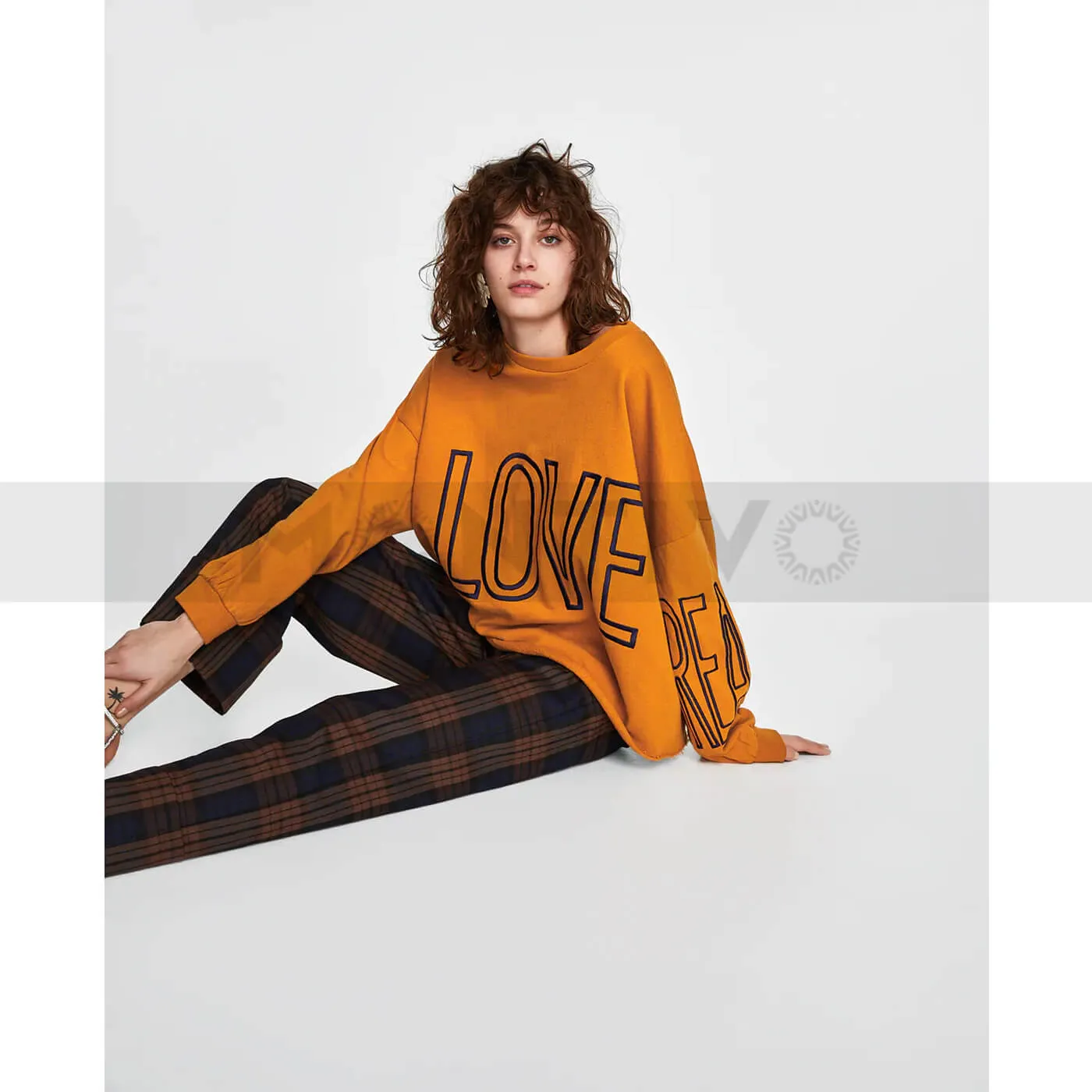 ZW Oversized Yellow Love Sweatshirt